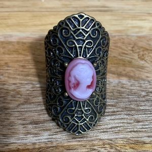 Engraved Cameo Ring